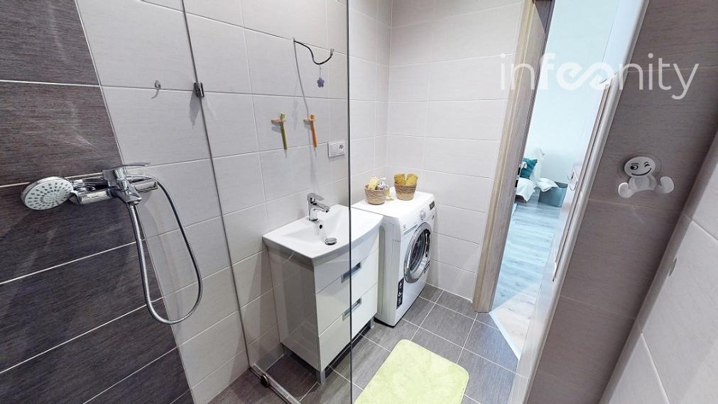 PREDANÉ! Dvojizbový tehlový byt, Lomnická, Košice