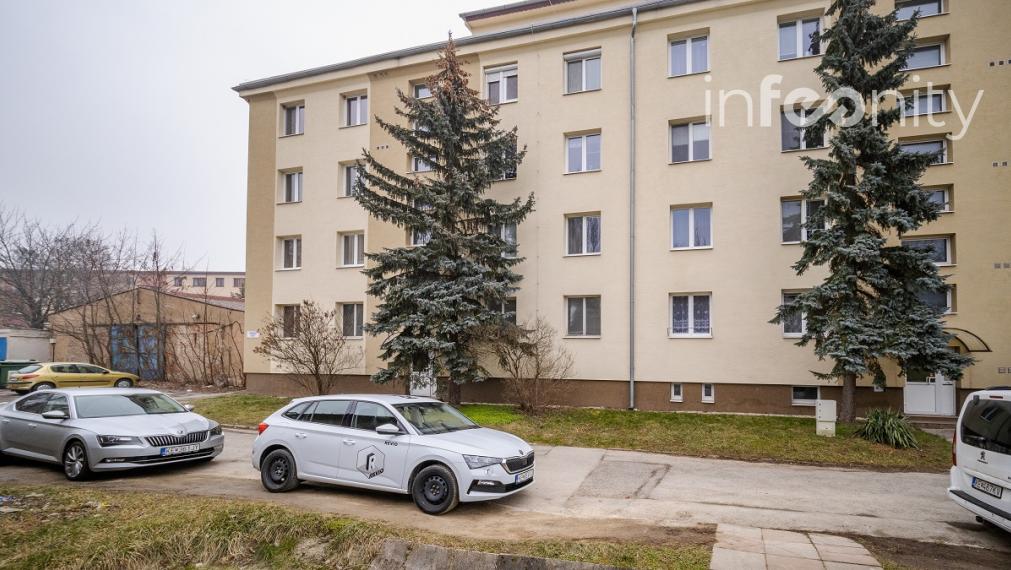 PREDANÉ! Dvojizbový tehlový byt, Lomnická, Košice