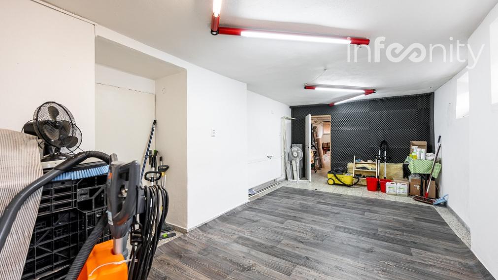 Polyfunkčná budova s pozemkami, Prešov