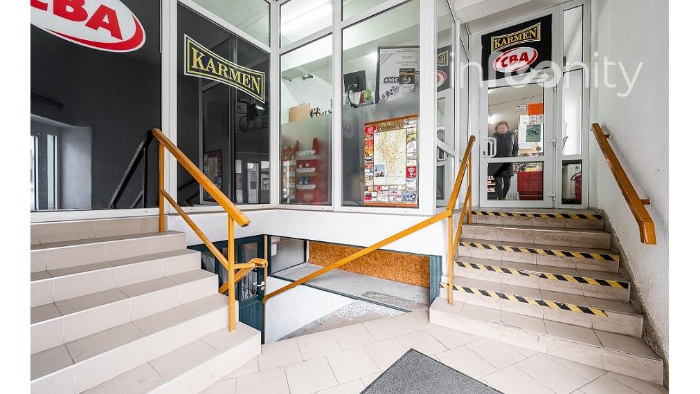 Polyfunkčná budova s pozemkami, Prešov