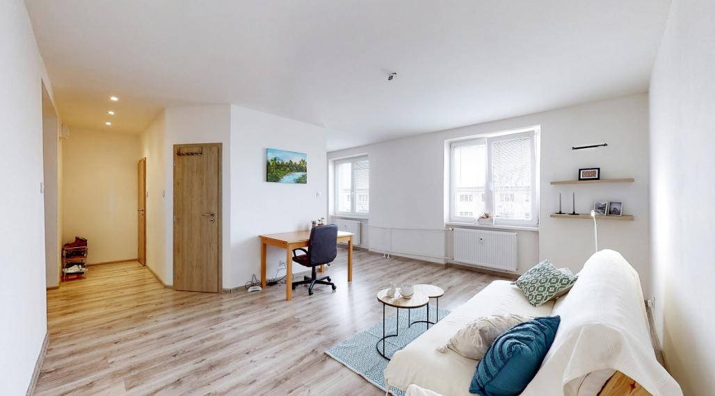 PREDANÉ! Dvojizbový tehlový byt, Lomnická, Košice